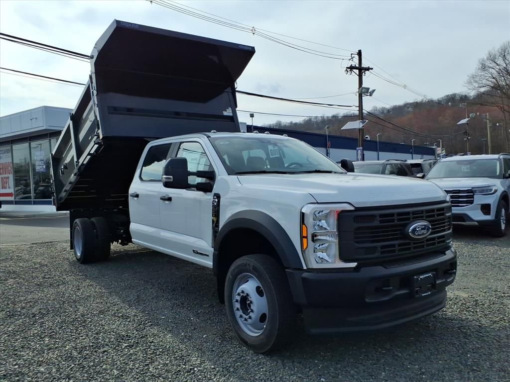 New 2026 Ford F550 4x4 Crew Cab image 1
