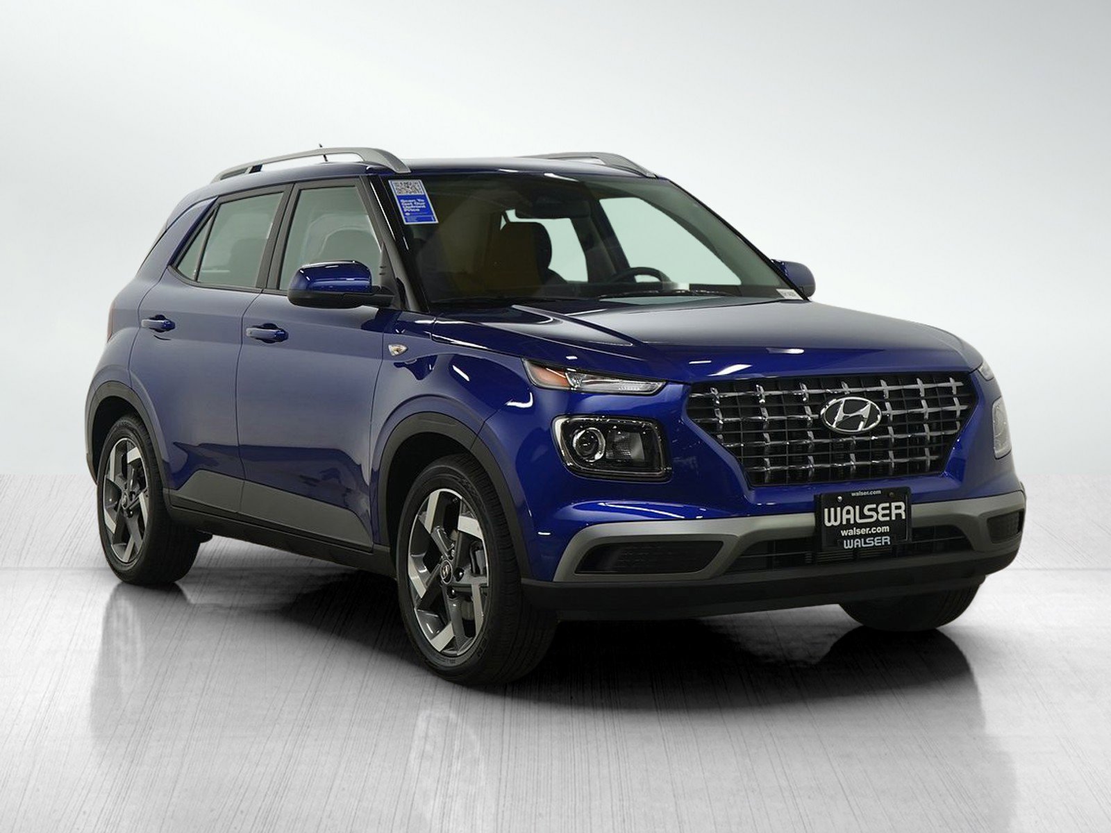 Certified 2025 Hyundai Venue SEL image 7