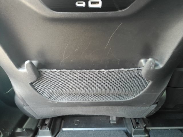 Used 2025 Chrysler Pacifica Select FWD image 31