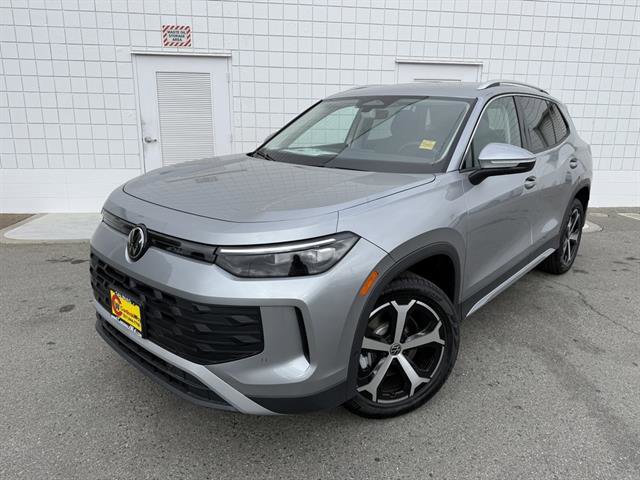 New 2025 Volkswagen Tiguan SE