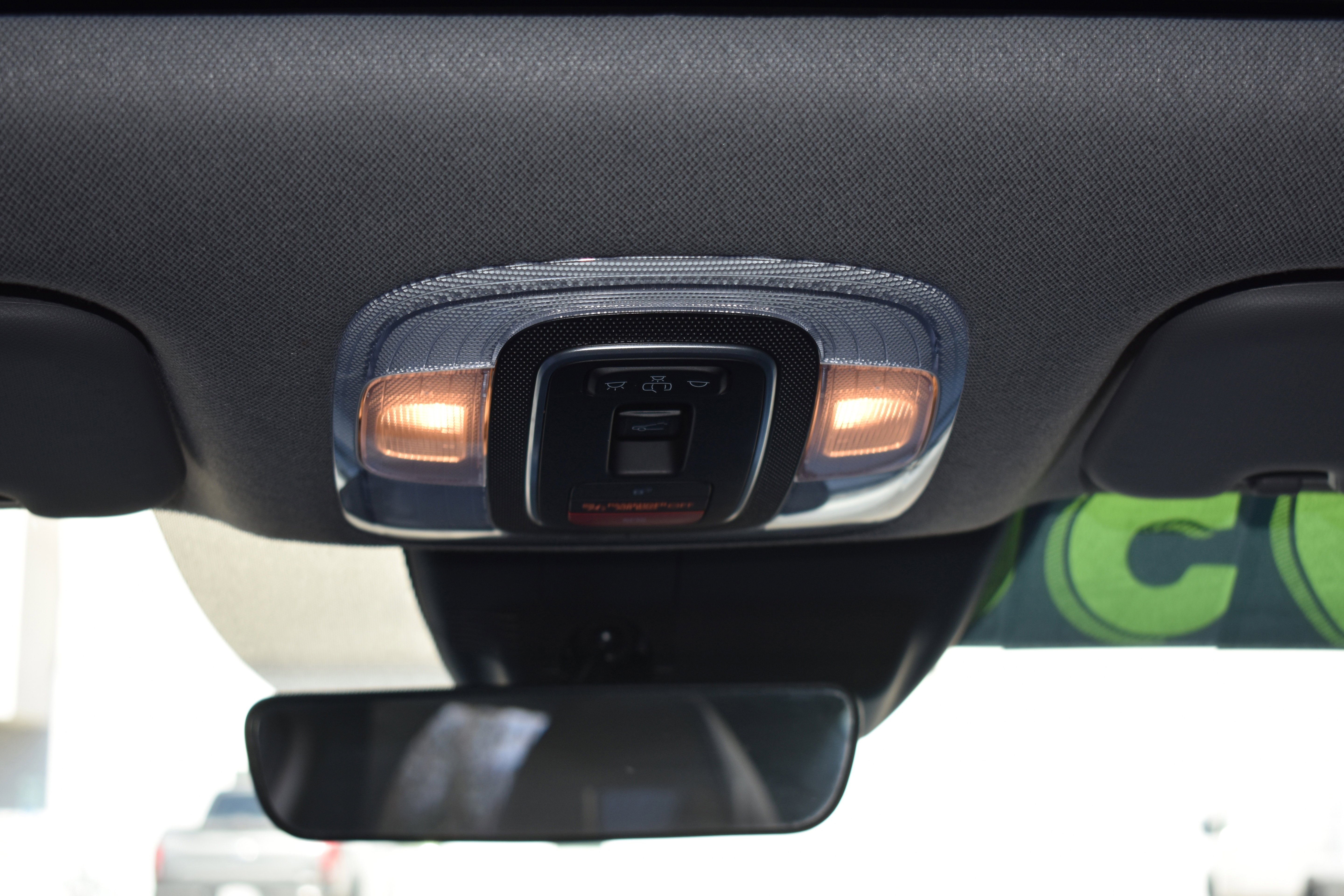 Used 2025 Hyundai Elantra SEL image 31