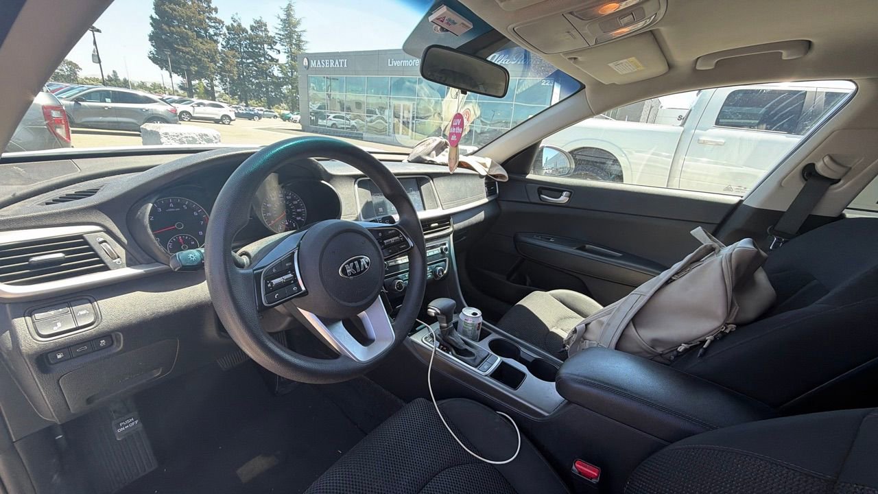 Used 2019 Kia Optima LX FWD image 3