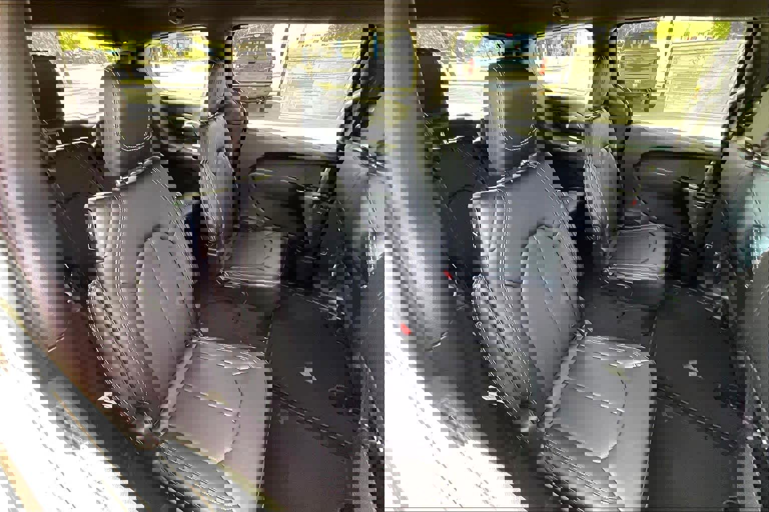 New 2026 Chrysler Pacifica Select image 21