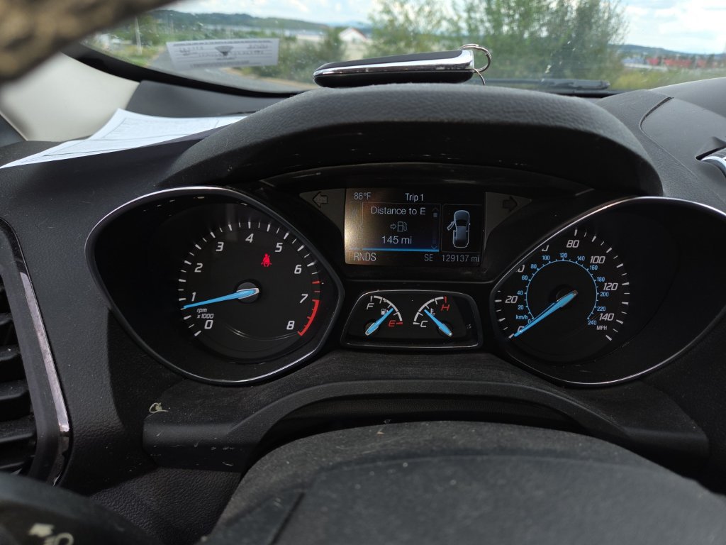 Used 2016 Ford Escape Titanium AWD/4WD image 3