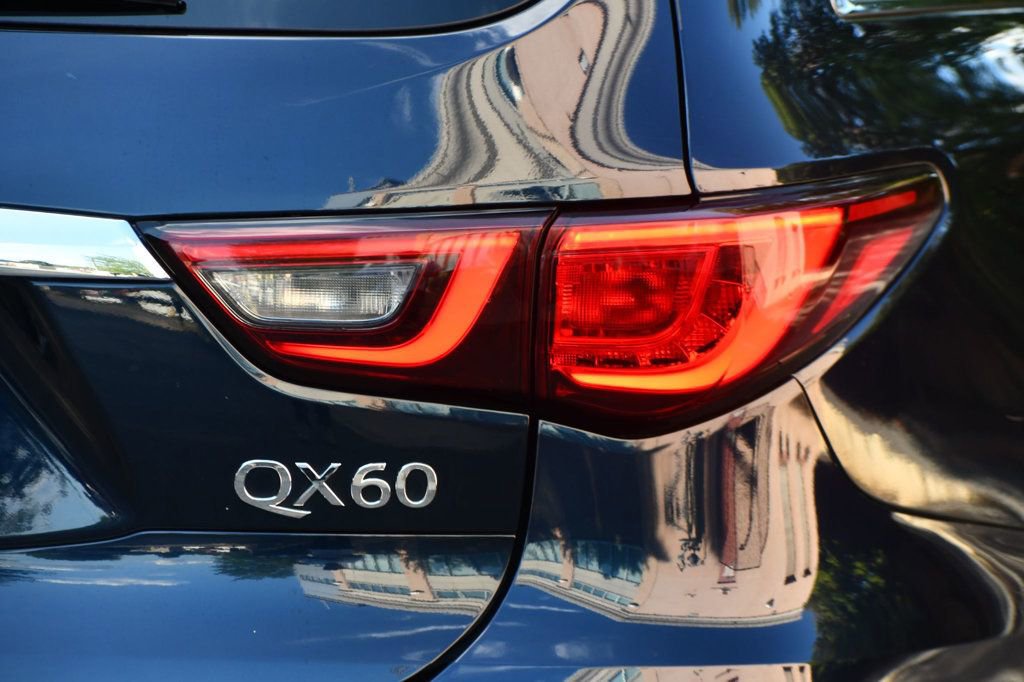 Used 2018 INFINITI QX60 Luxe w/ Premium Plus Package image 13