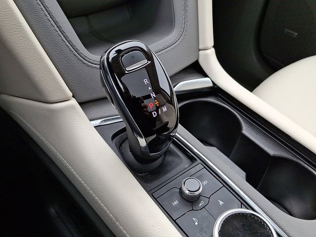 Certified 2023 Cadillac XT5 Premium Luxury image 18