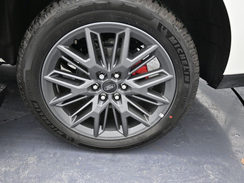 New 2025 Ford Expedition Max Platinum w/ Stealth Performance Package image 37