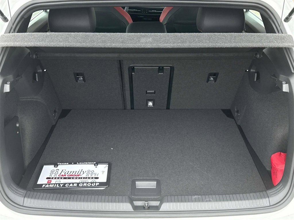New 2025 Volkswagen GTI SE FWD image 23