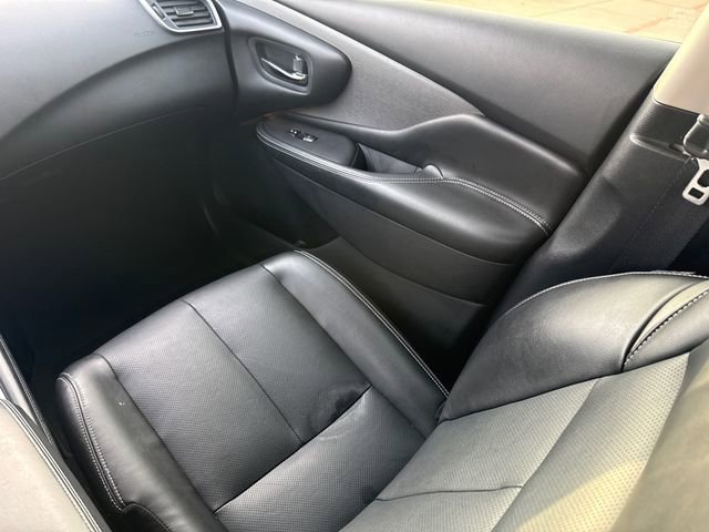 Used 2020 Nissan Murano SL w/ Cargo Package FWD image 16