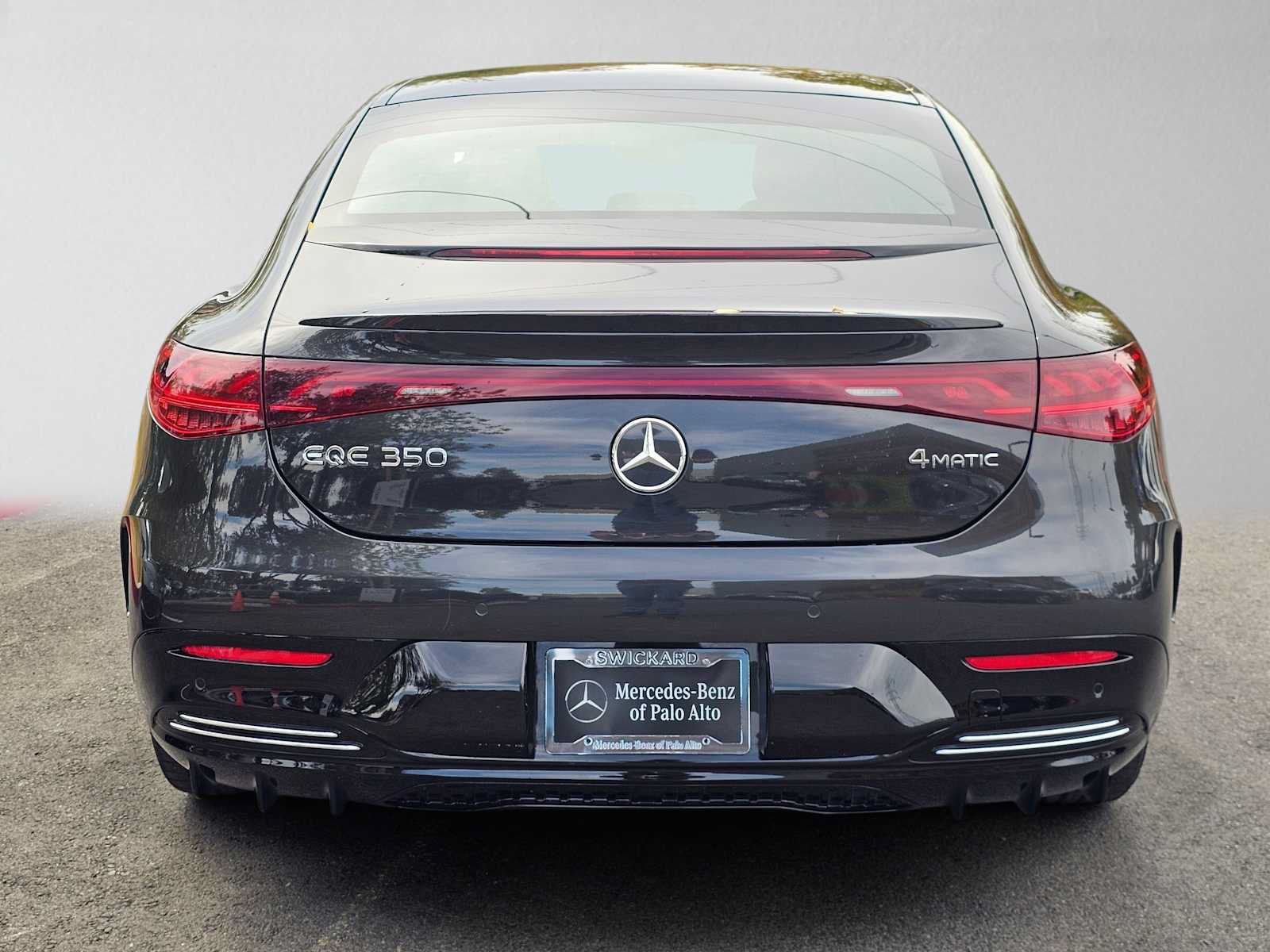 Used 2023 Mercedes-Benz EQE 350+ 4MATIC Sedan image 4