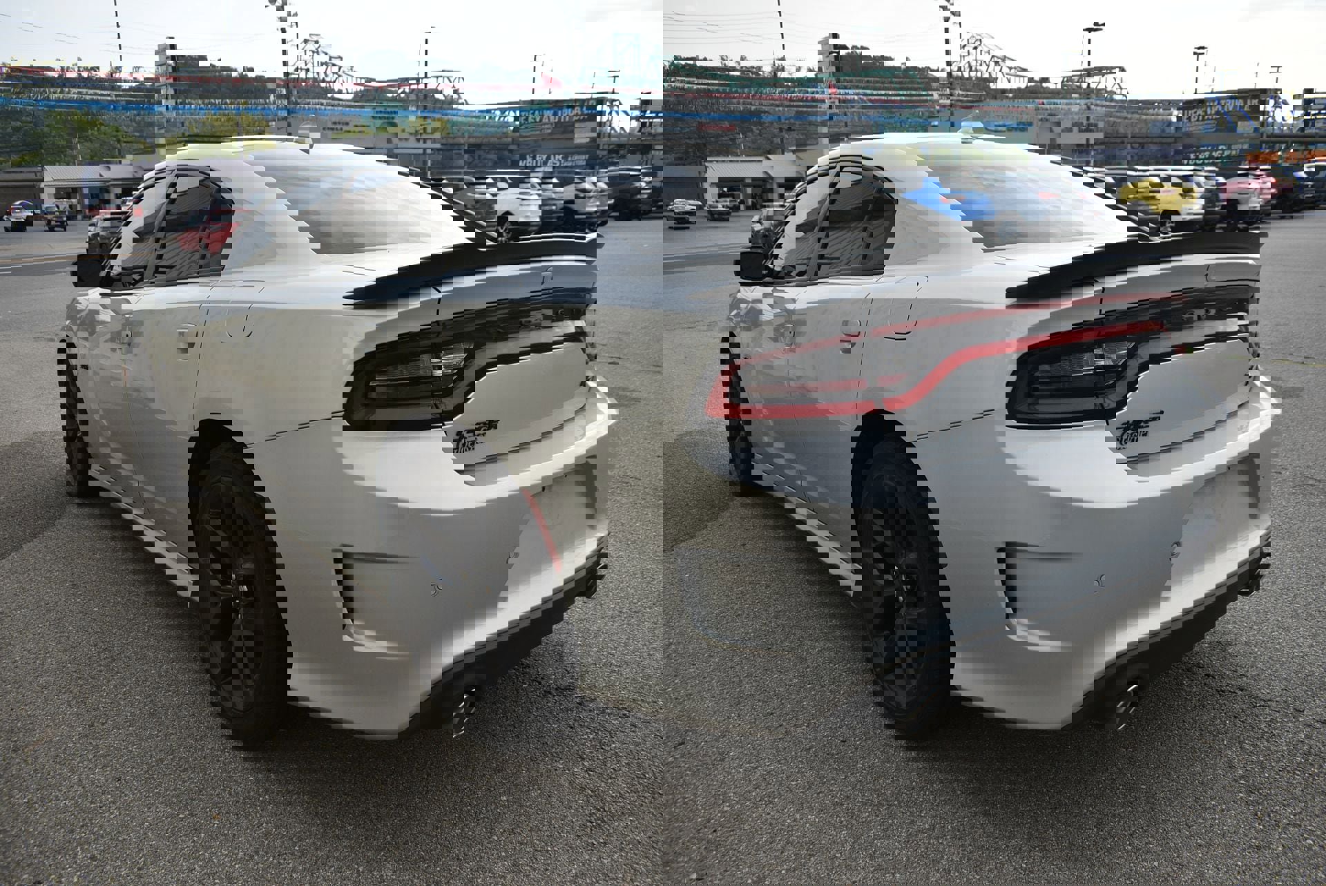 Used 2023 Dodge Charger R/T w/ Blacktop Package image 8