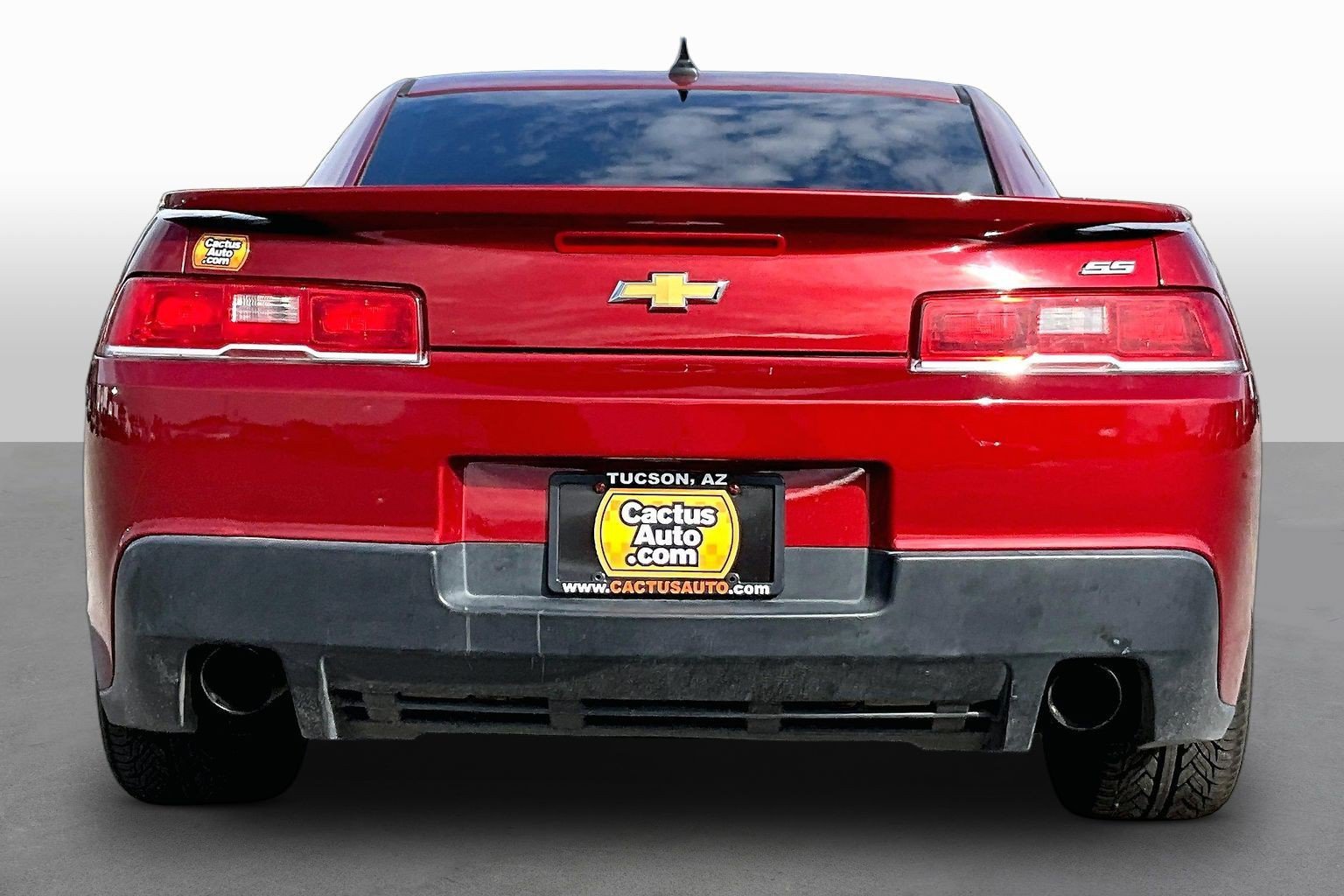 Used 2015 Chevrolet Camaro SS RWD image 4