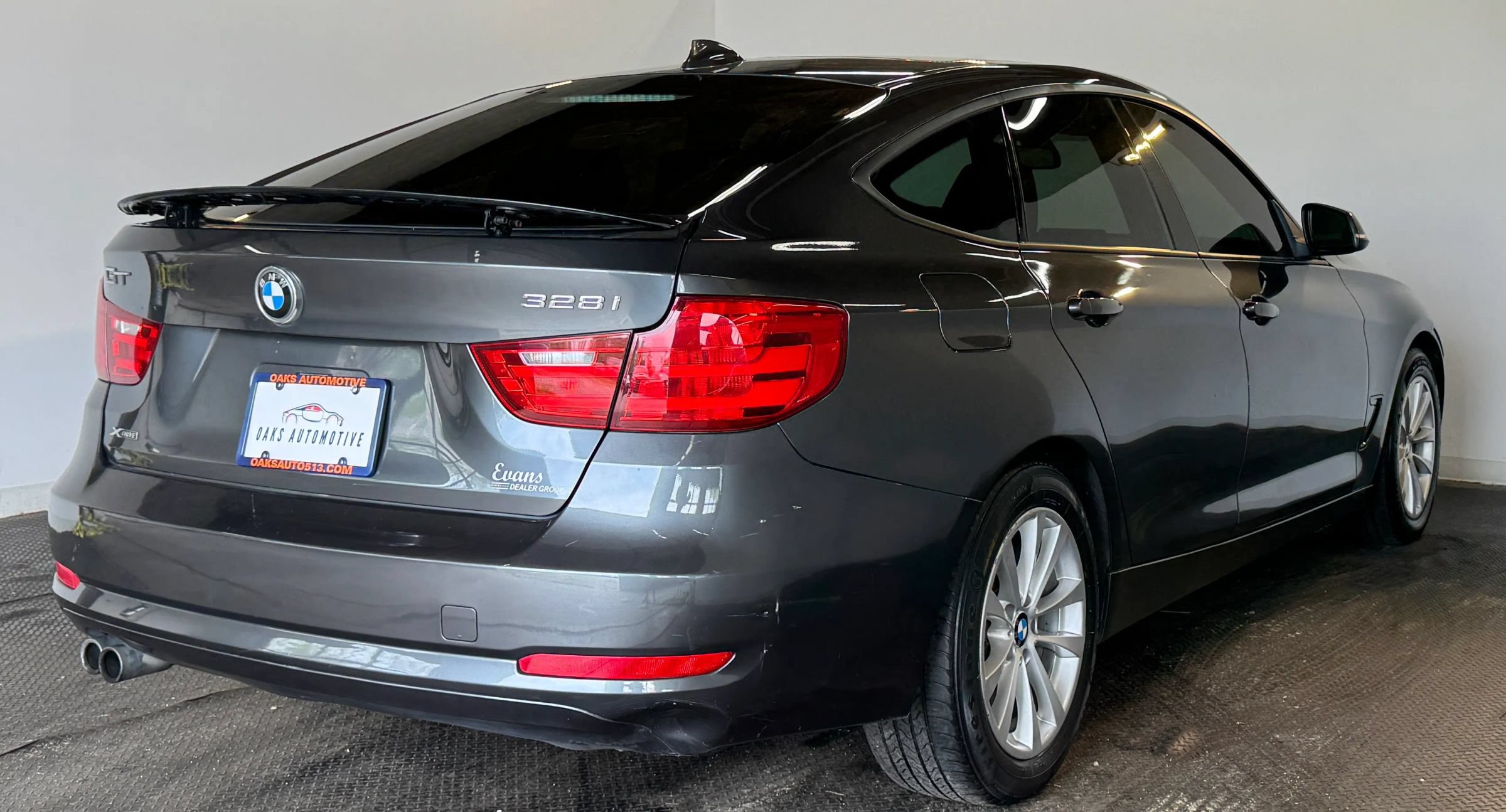 Used 2014 BMW 328i Gran Turismo xDrive AWD/4WD image 7