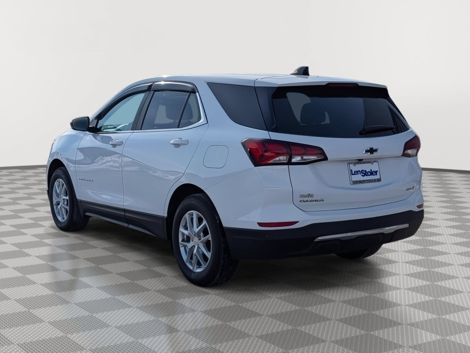 Used 2022 Chevrolet Equinox LT AWD/4WD image 3