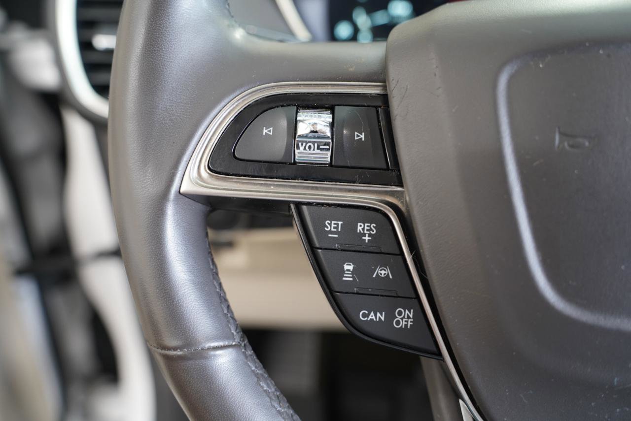 Used 2019 Lincoln Nautilus Reserve w/ Driver Assistance Package image 13