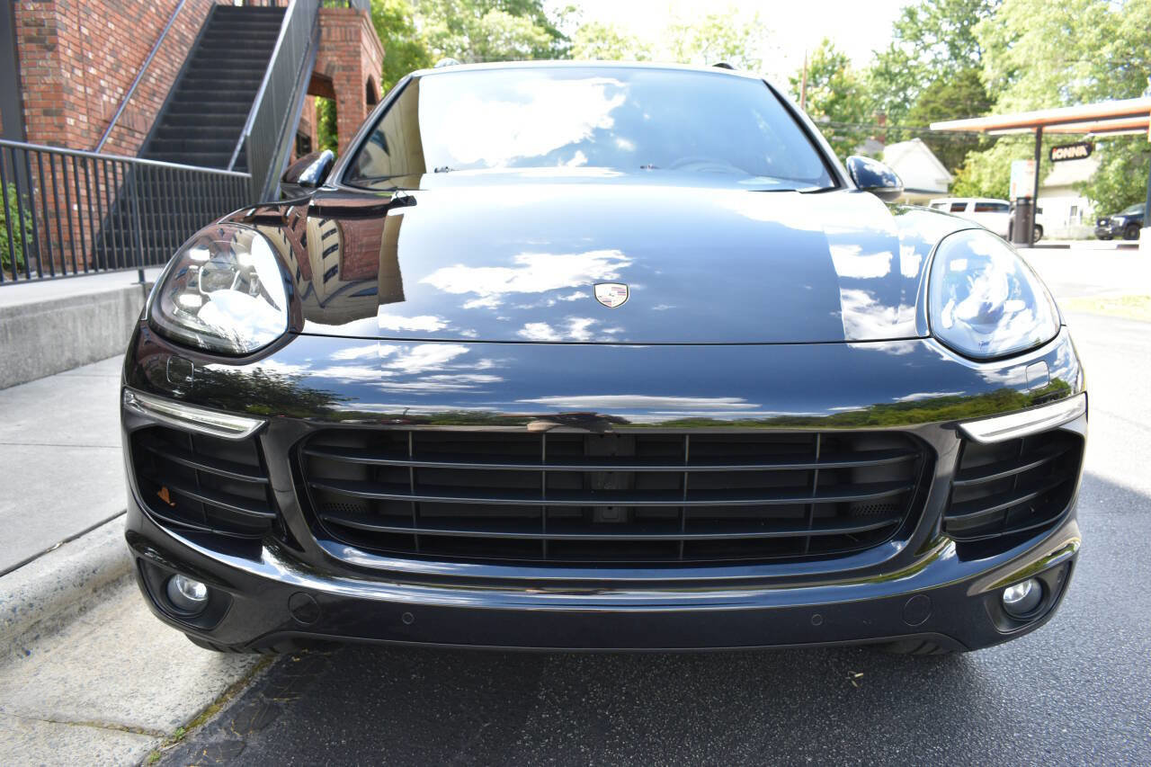 Used 2018 Porsche Cayenne Platinum Edition AWD/4WD image 5