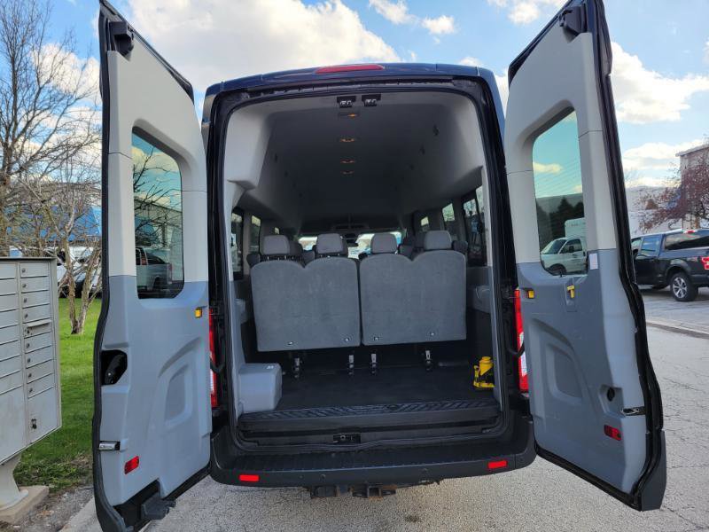 Used 2016 Ford Transit 350 XL image 4