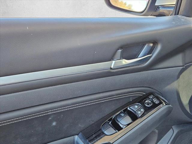 Used 2023 Nissan Altima 2.5 SL image 9
