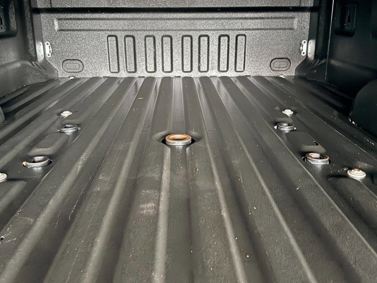 Used 2017 Ford F350 Platinum w/ Platinum Ultimate Package image 16