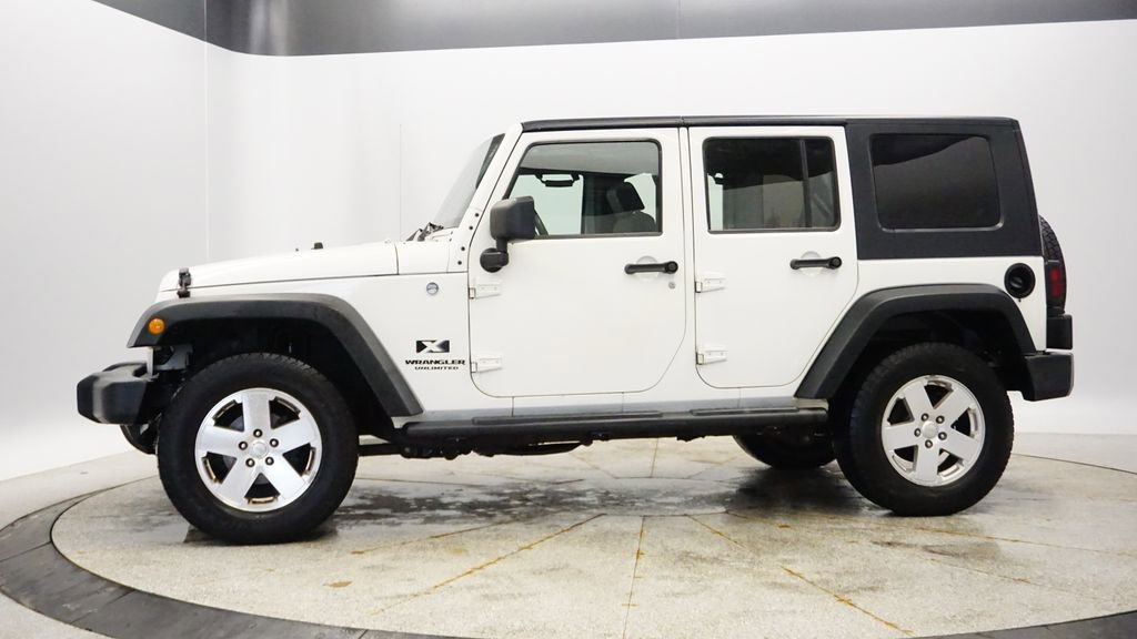 Used 2009 Jeep Wrangler X image 2