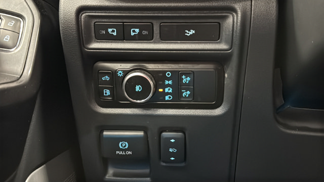 Used 2024 Ford F150 Lariat w/ Equipment Group 502A High AWD/4WD image 34