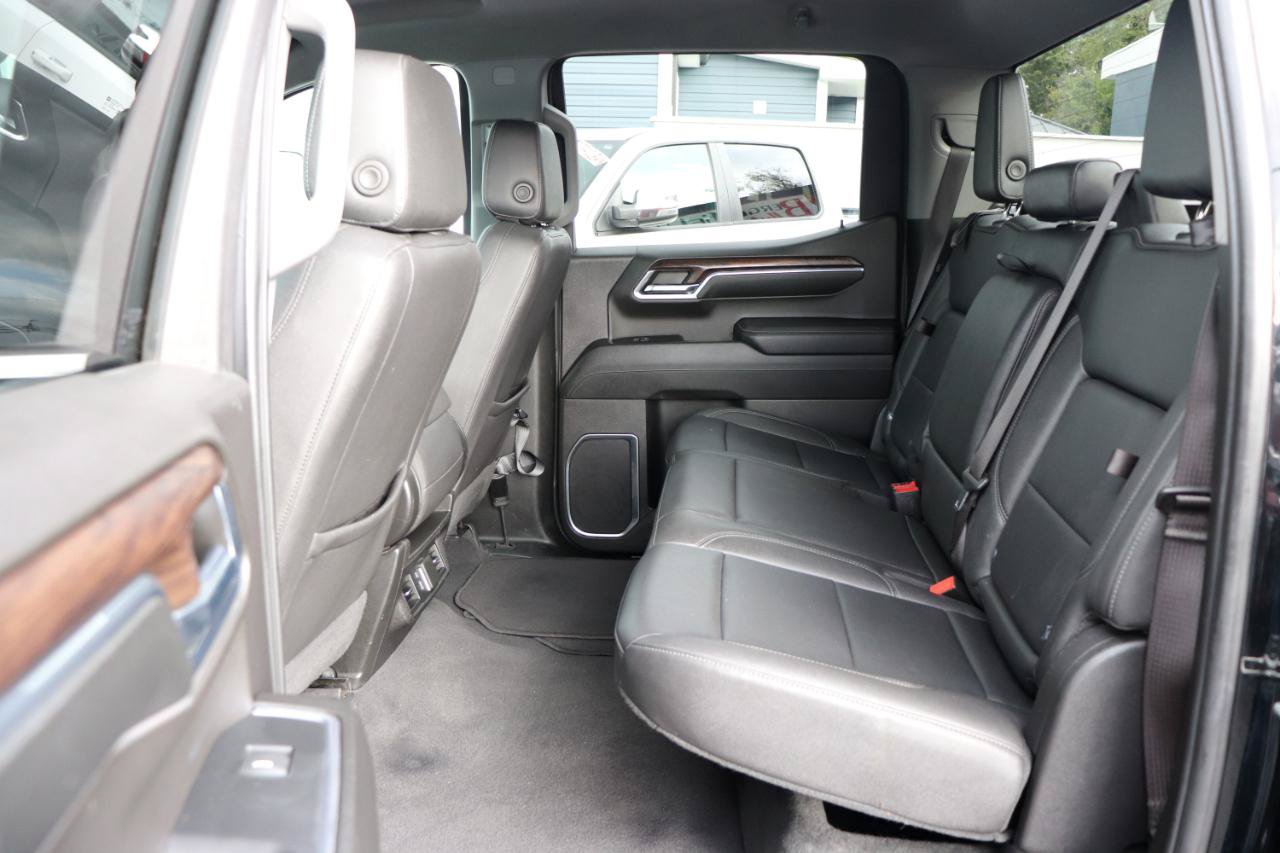 Used 2024 GMC Sierra 1500 SLT AWD/4WD image 12