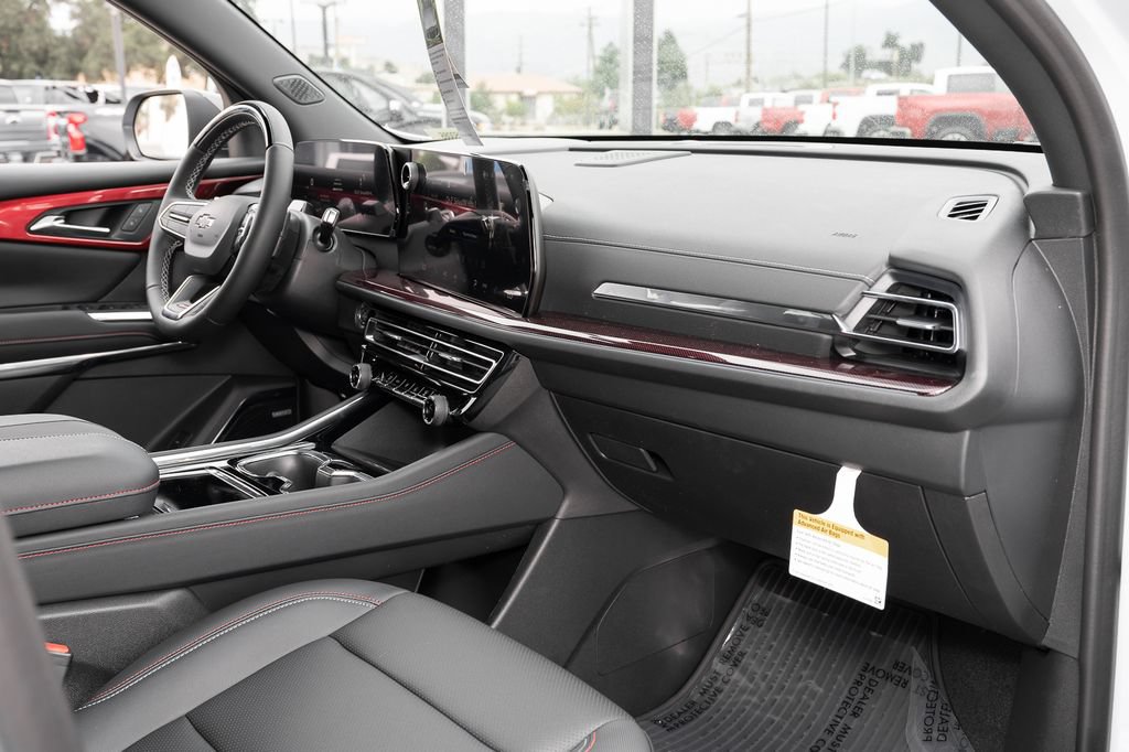 New 2026 Chevrolet Traverse Z71 w/ Enhanced Driving Package AWD/4WD image 41