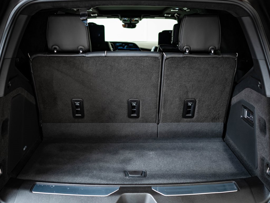 Used 2024 Cadillac Escalade Sport Platinum image 22