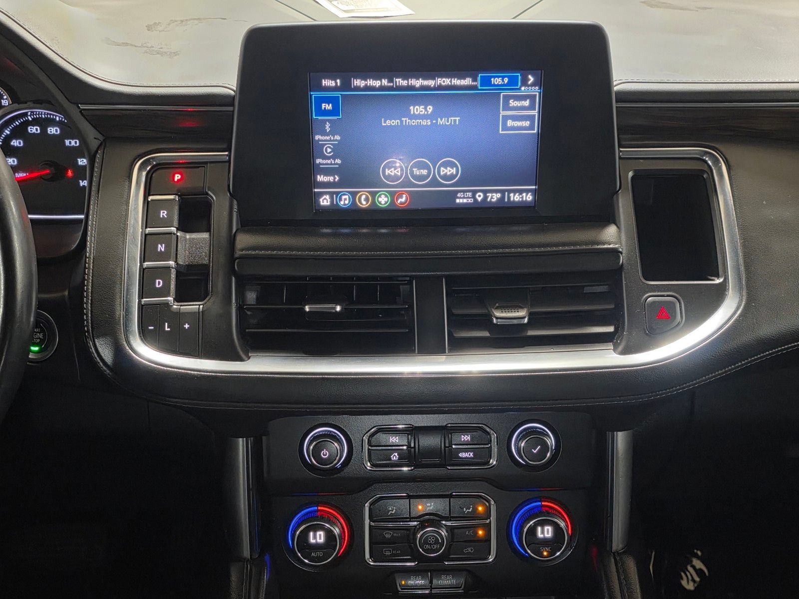 Used 2023 Chevrolet Suburban LS RWD image 26