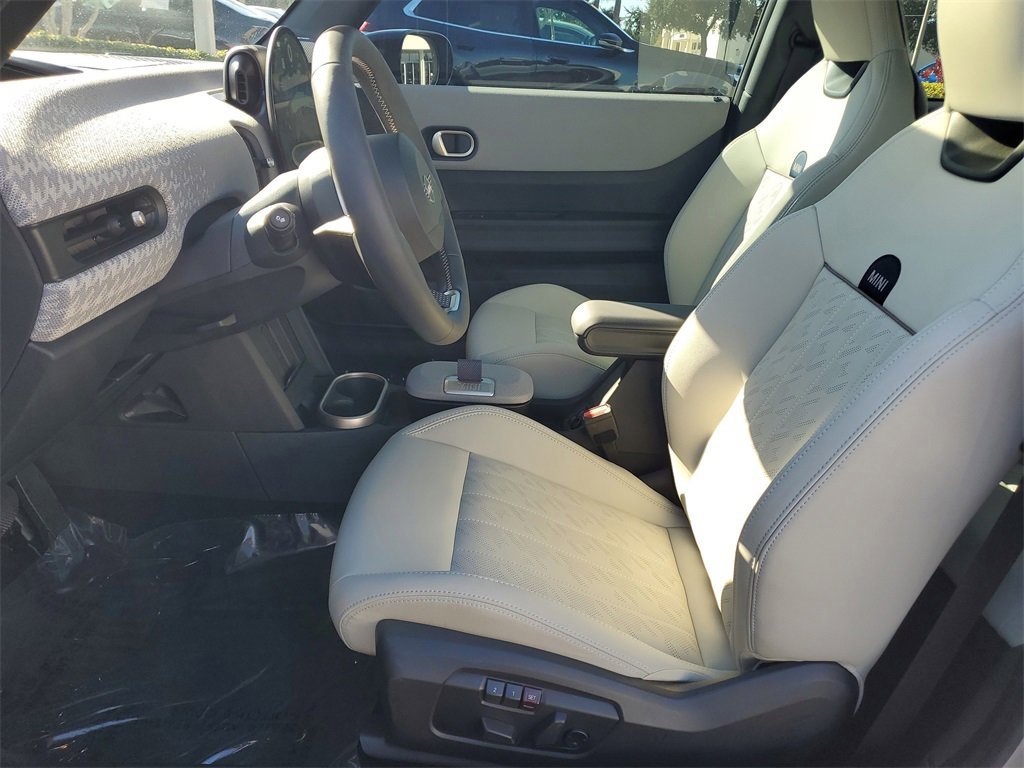 Used 2025 MINI Cooper S image 16