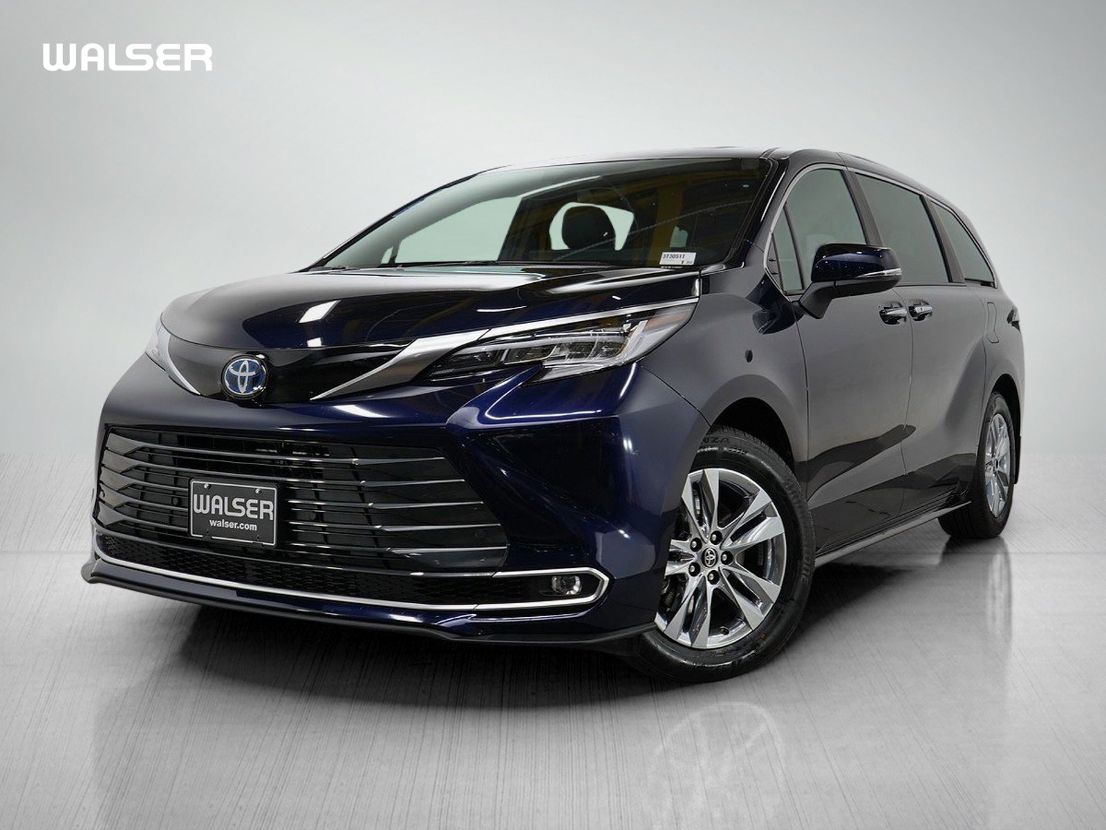 Used 2025 Toyota Sienna Limited