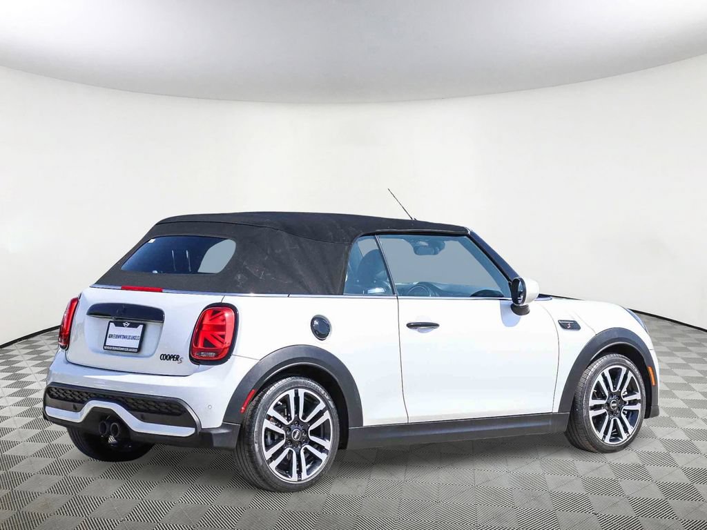 Used 2023 MINI Cooper S FWD image 5