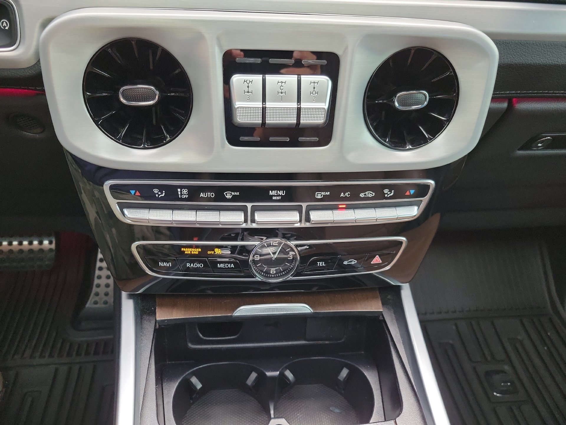 Used 2020 Mercedes-Benz G 550 image 35
