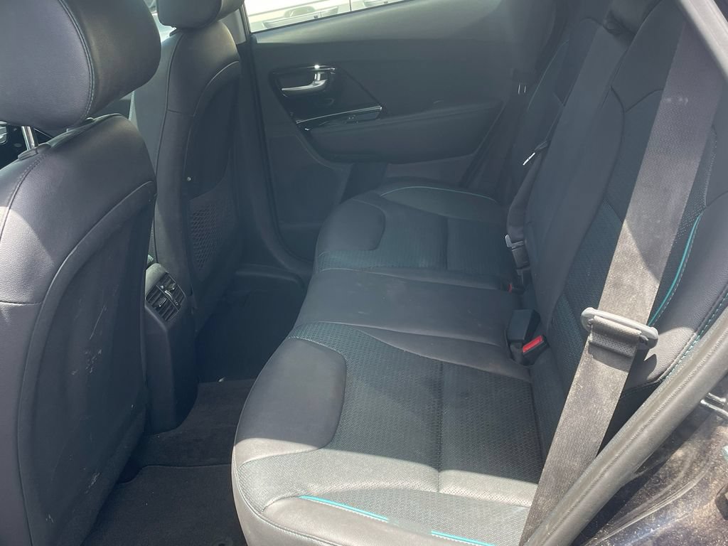 Used 2022 Kia Niro EX Premium FWD image 10