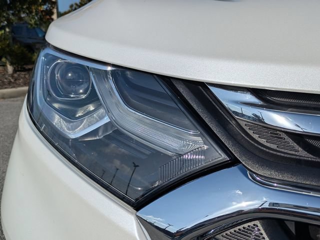 Used 2021 Chevrolet Equinox Premier FWD image 9