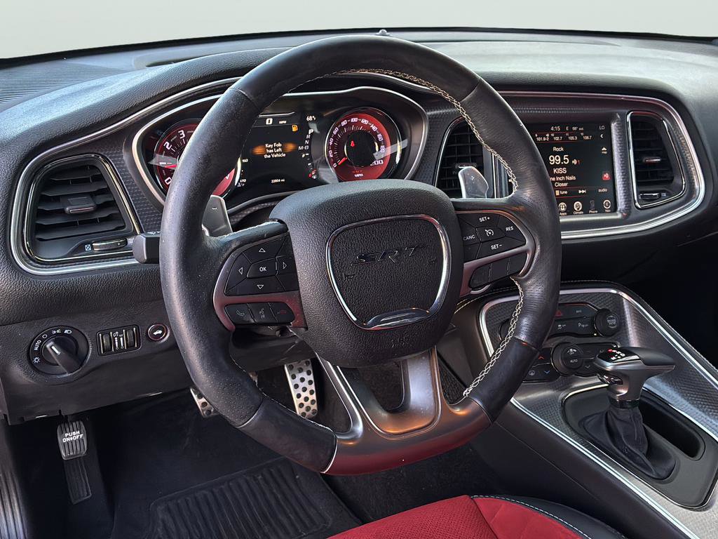 Used 2016 Dodge Challenger SRT Hellcat image 17