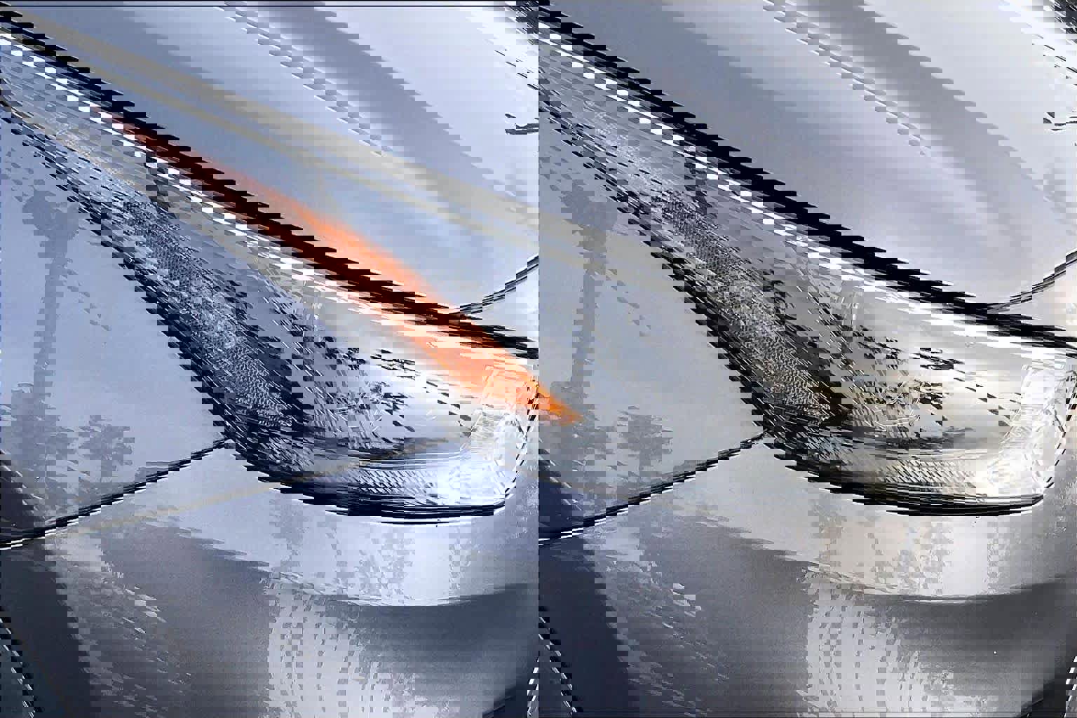 Used 2022 Toyota Highlander LE image 27