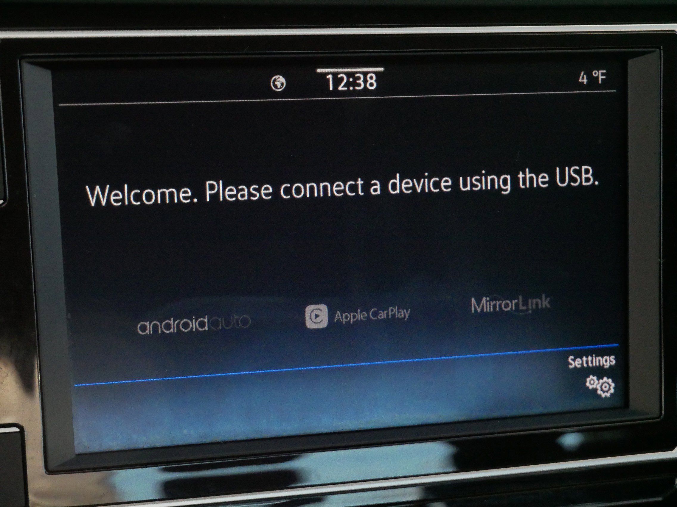 Certified 2023 Volkswagen Jetta S image 29