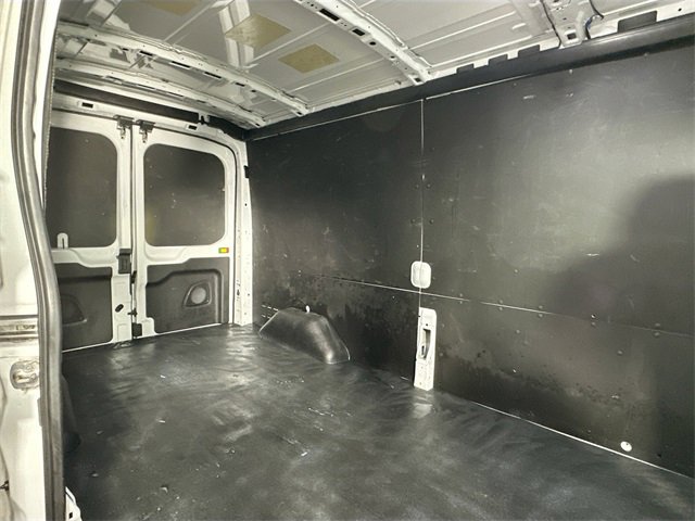 Used 2023 Ford Transit 250 148 Medium Roof w/ Load Area Protection Package image 4