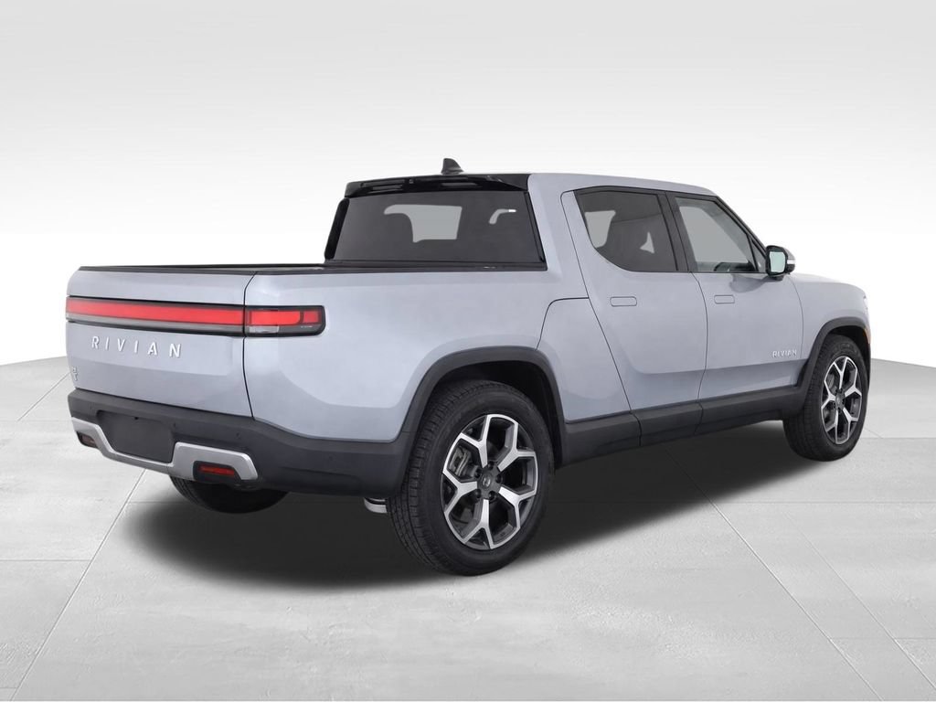 Used 2024 Rivian R1T Adventure AWD/4WD image 4
