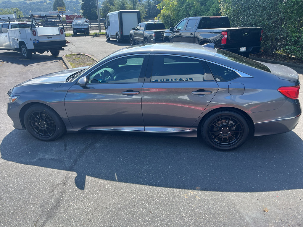 Used 2018 Honda Accord EX-L image 9