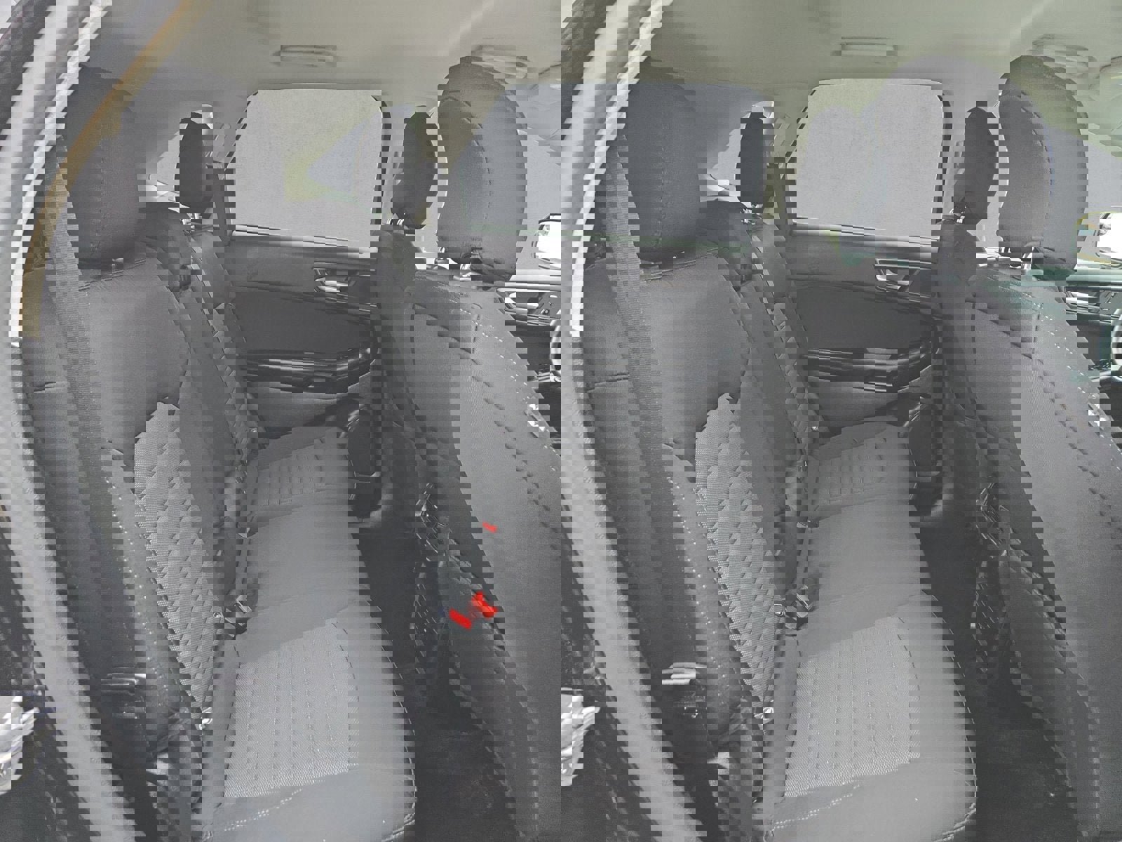 Used 2016 Ford Edge SE image 24