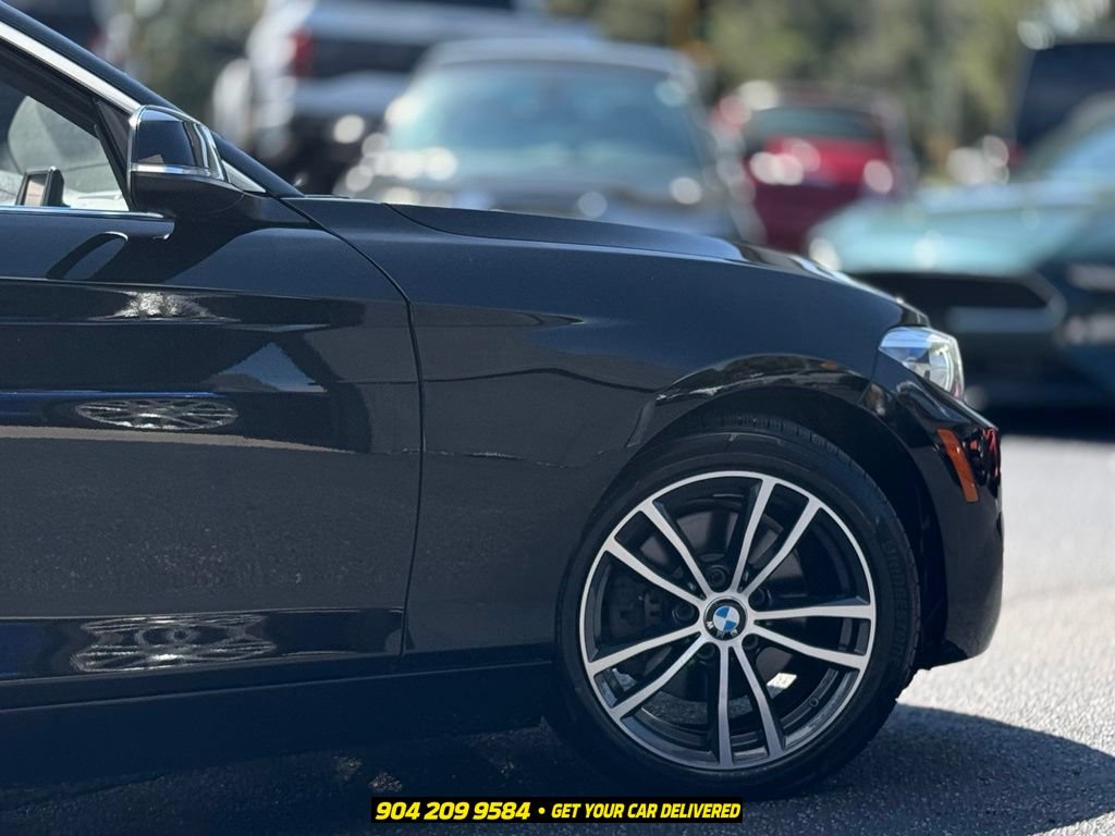 Used 2018 BMW 230i Convertible RWD image 9