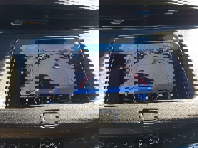 Used 2022 Cadillac XT4 Premium Luxury w/ Enhanced Visibility Package image 30