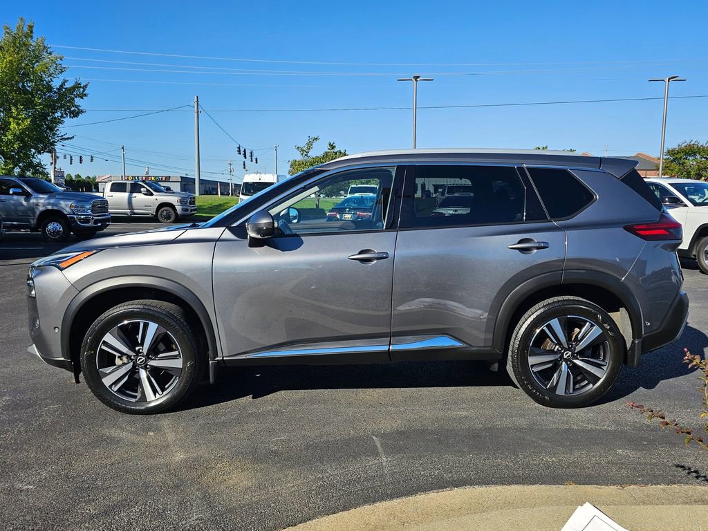 Used 2023 Nissan Rogue Platinum w/ Platinum Premium Package image 8
