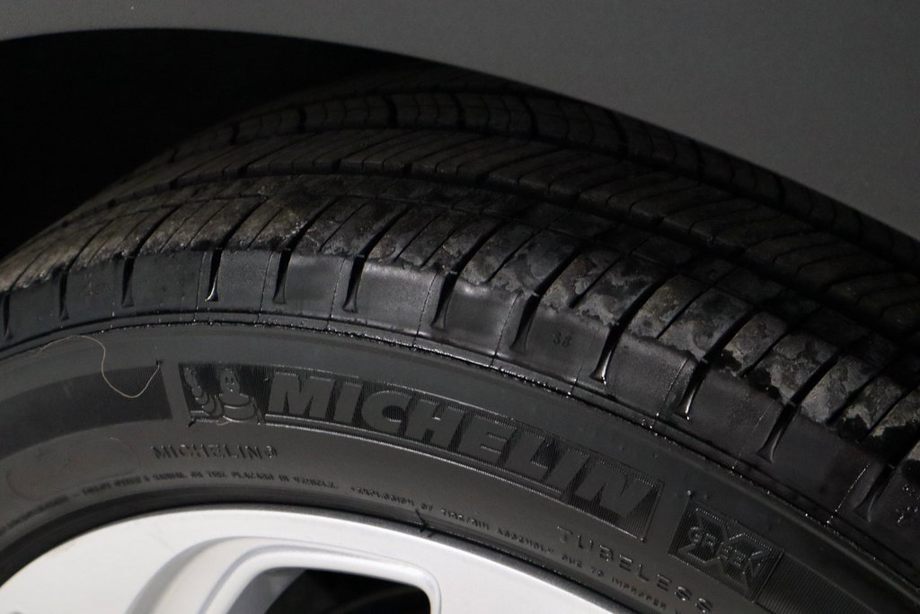 Used 2022 Chevrolet Bolt EUV LT image 19