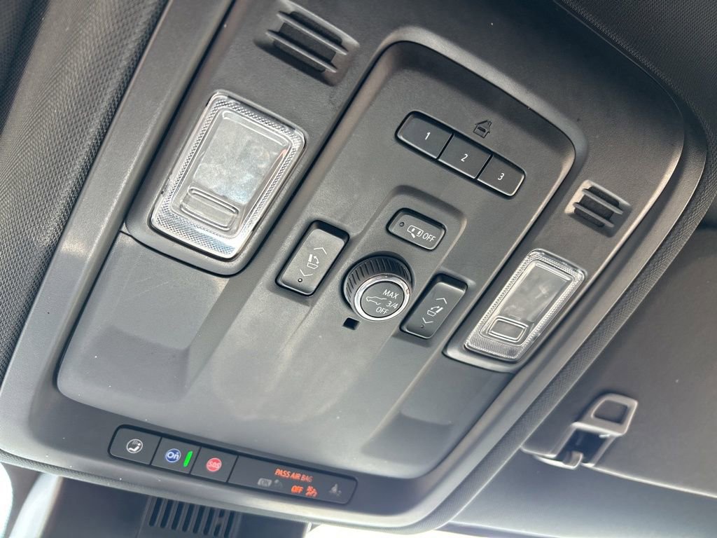 Used 2023 Chevrolet Tahoe RST w/ Luxury Package image 39