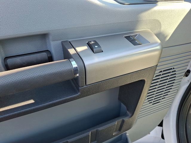 Used 2023 Ford F650 2WD Regular Cab Super Duty image 11