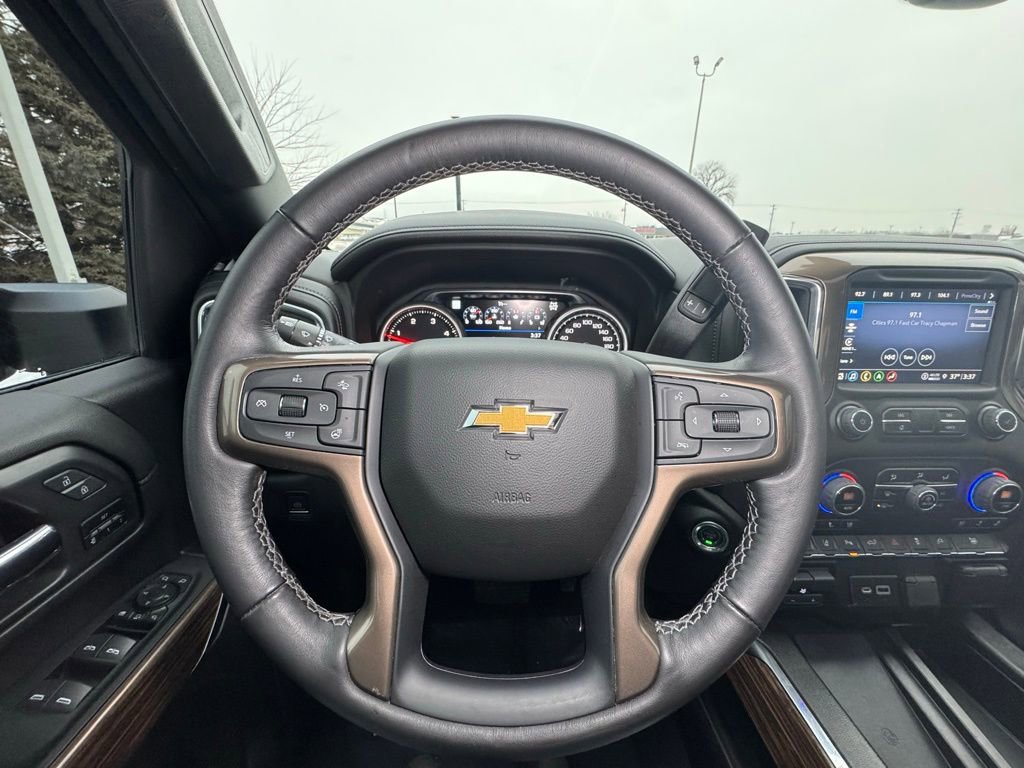 Used 2023 Chevrolet Silverado 3500 High Country image 20
