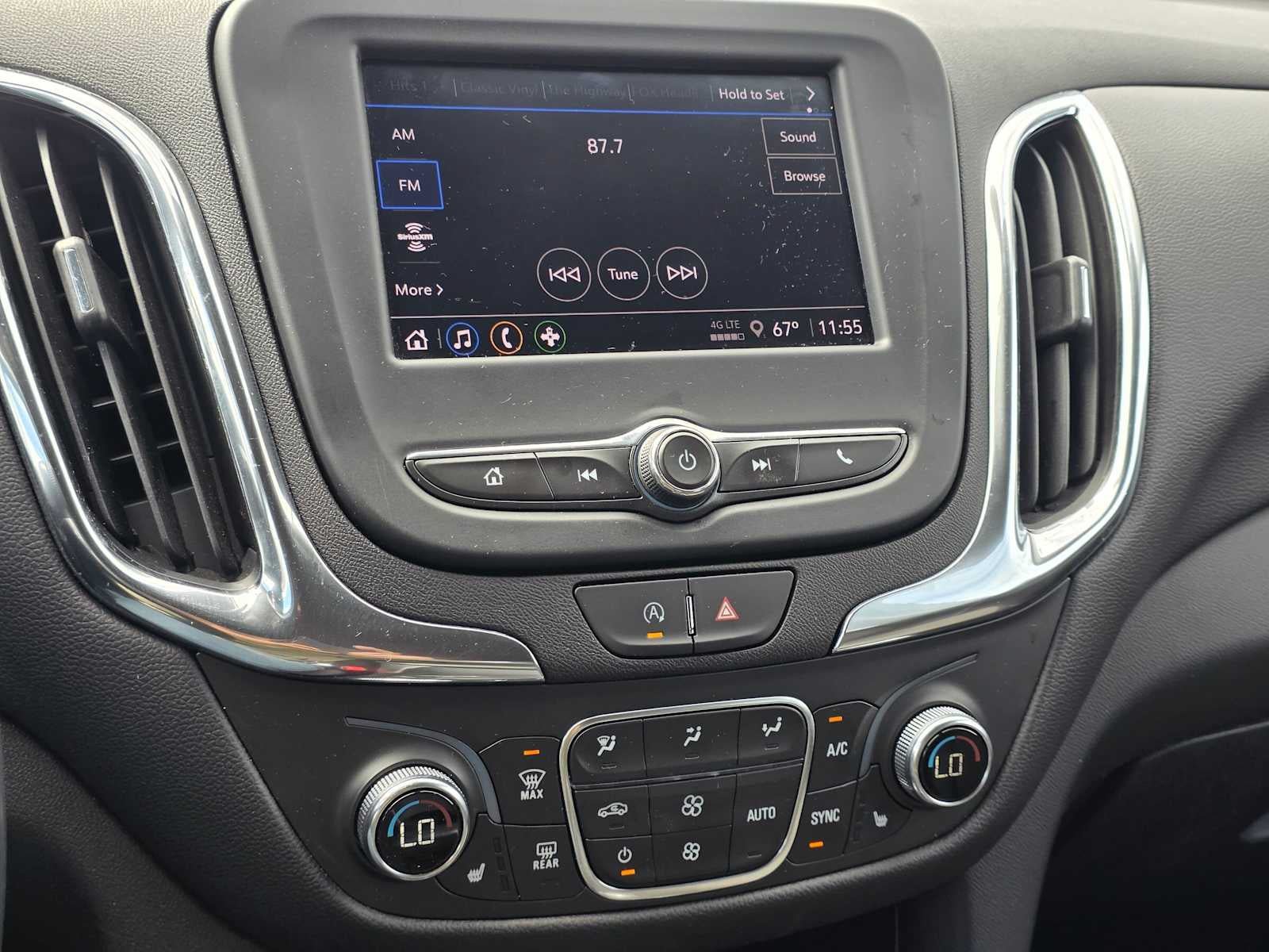 Used 2024 Chevrolet Equinox LT AWD/4WD image 26